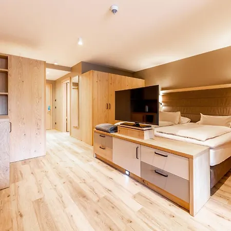 Otel Familotel Oberbayern 4*