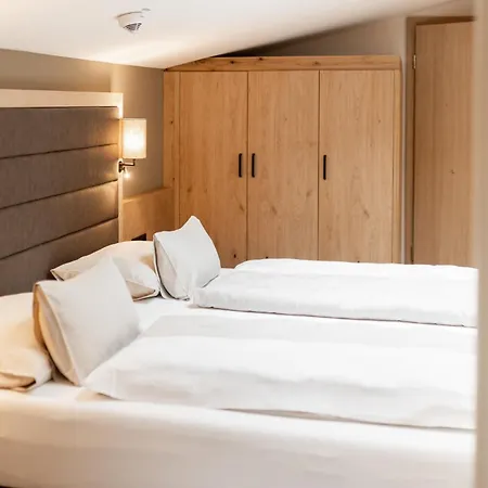 Familotel Oberbayern Отель Байришцелль