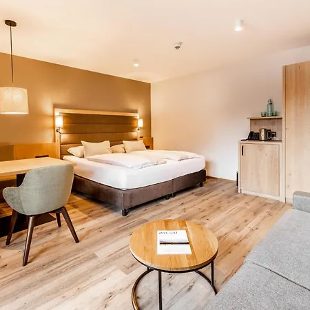 Familotel Oberbayern Отель Байришцелль